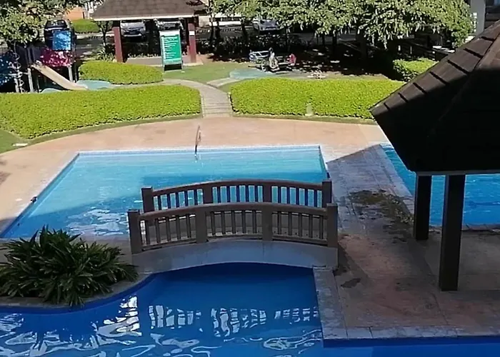 Apartment Live Smart, Live Resort-style Cebu