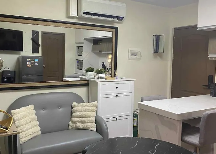 Live Smart, Live Resort-style *